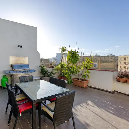 Apartment Spacious 2br With Large, Private Sun Terrace By 360 Estates