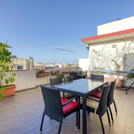 Apartment Spacious 2br With Large, Private Sun Terrace By 360 Estates *