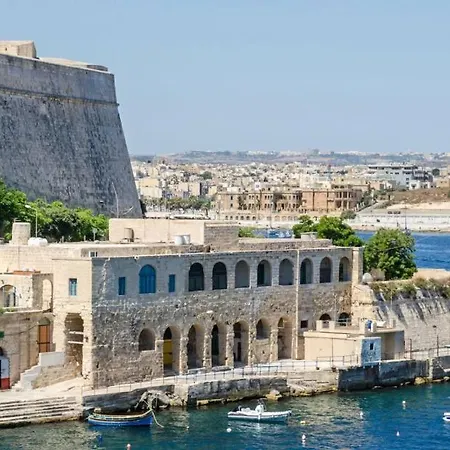 Διαμέρισμα Spacious 2br With Large, Private Sun Terrace By 360 Estates